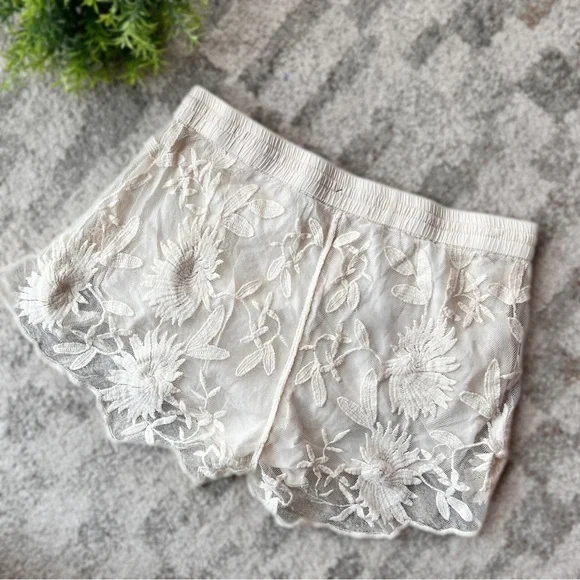 Solitaire Swim Lace Cover Up Beach Shorts Womens Large - Picture 3 of 6